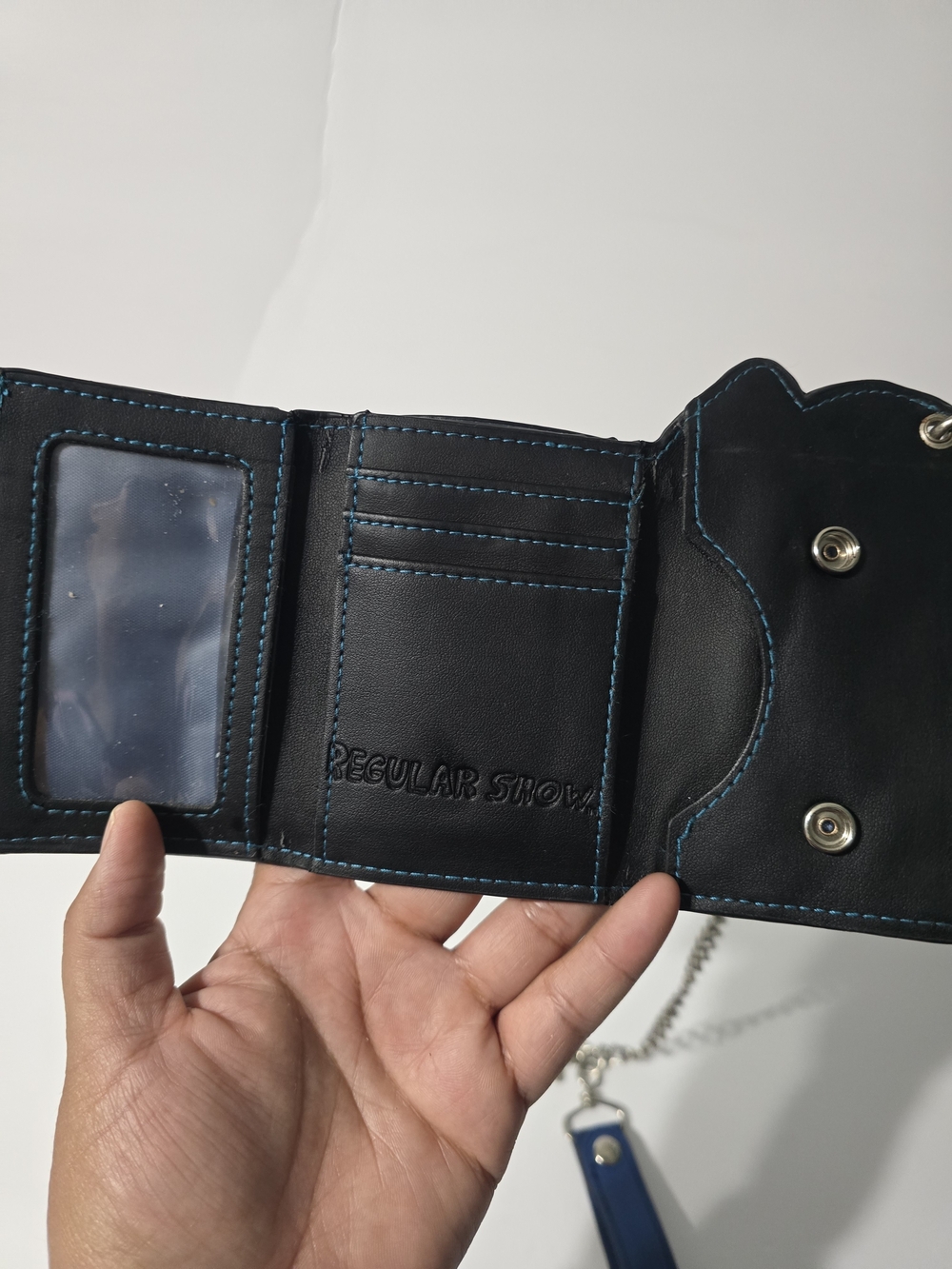Regular Show 'Let's Play Punchies' Trifold Chain Wallet - Picture 3 of 8